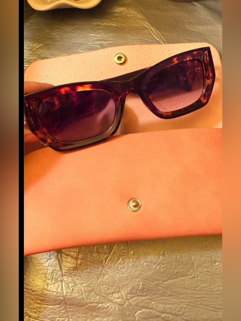 Classic Tortoiseshell Women’s Sunglasses - Brown Lenses